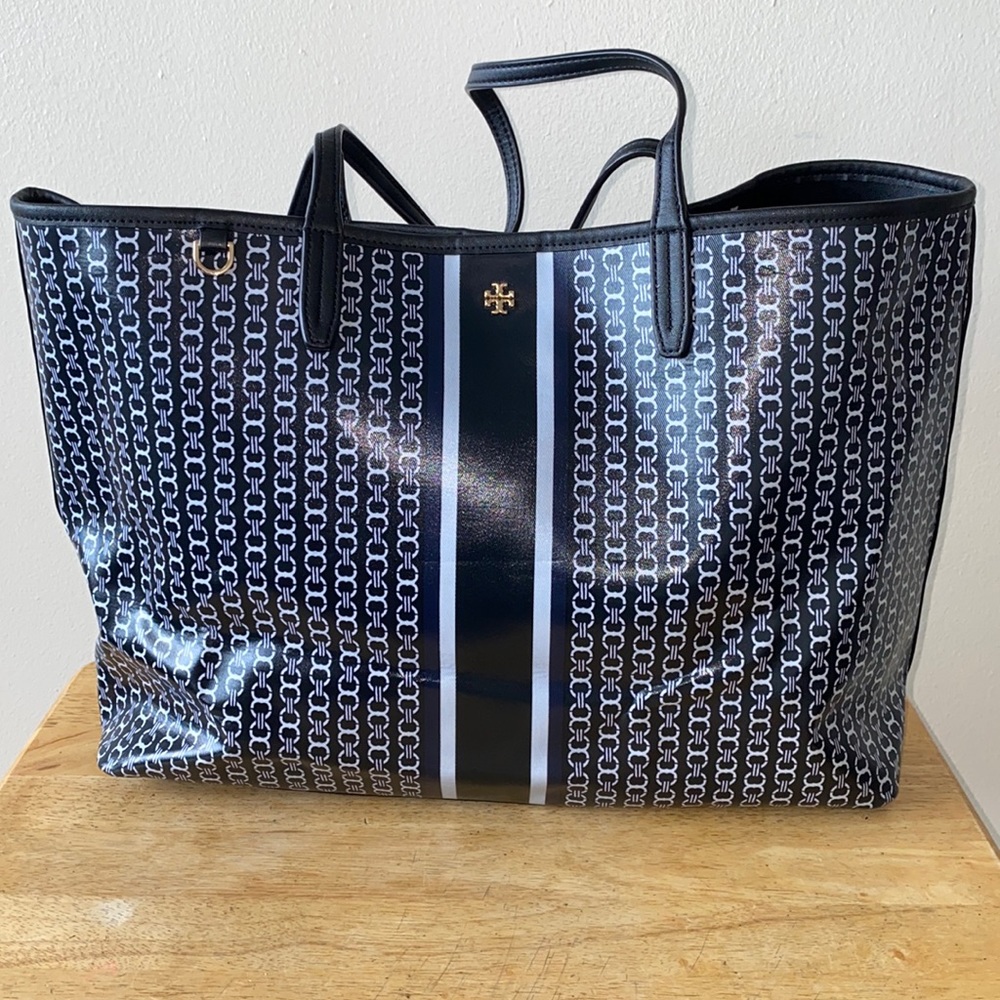 TORY BRUCH HANDBAG